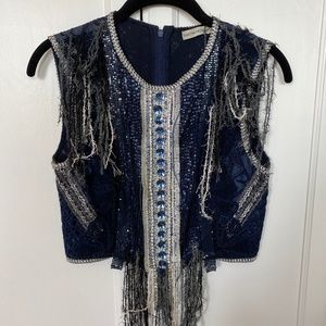 Martha Medeiros Sparkle Evening top!